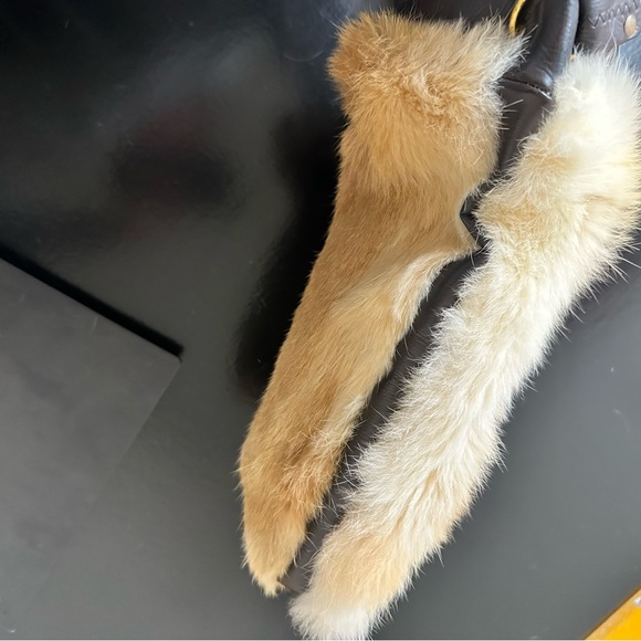 Real Brown Fur Shoulder Bag Handmade with pelts - Picture 6 of 8